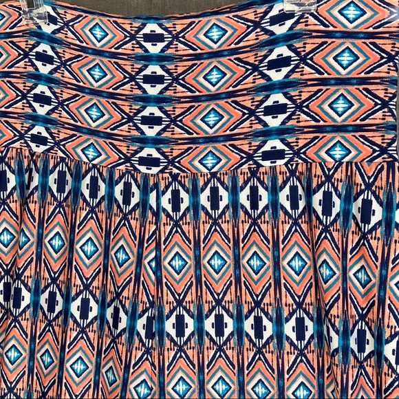 🚨SOLD BOGO Boho Tribal Print Palazzo Pants - Picture 4 of 4